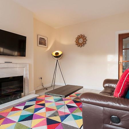 2 Bed Property, Sleeps 5, Free Parking, Near City Centre EDI Eksteriør billede